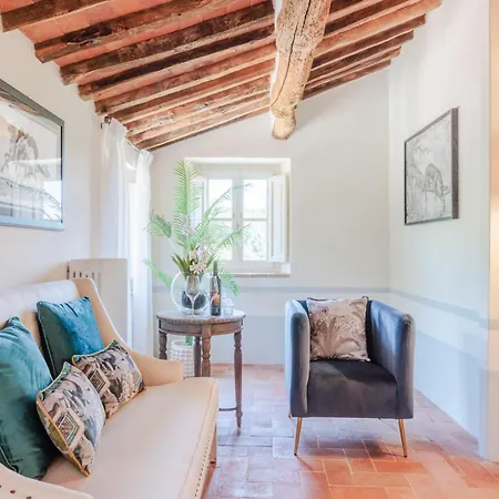 Villa Villa Francigena Luxury 10 Bedroom Farmhouse Villa